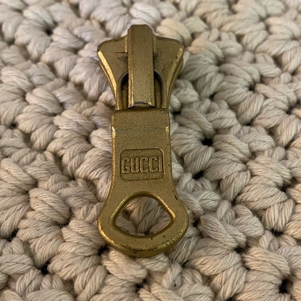 Authentic Gucci zipper pull